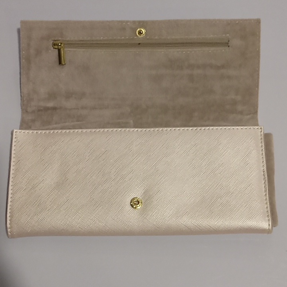 Katie Loxton Cream Wallet - Picture 6 of 7